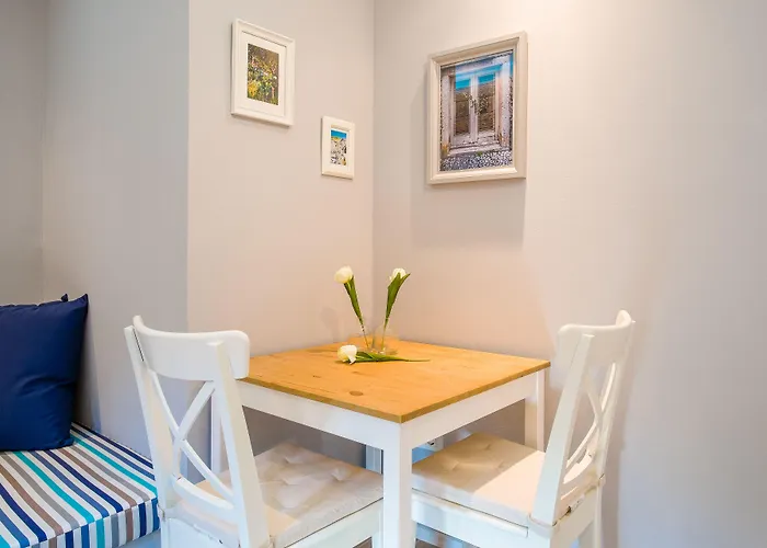 Serenity Apartment *